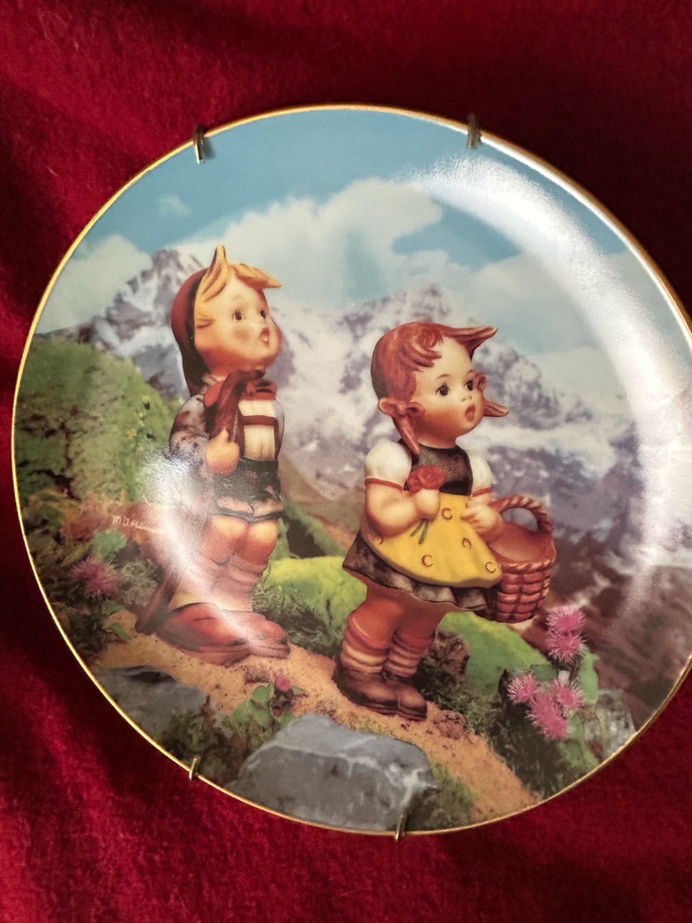 Little companions Hummel plate collectors